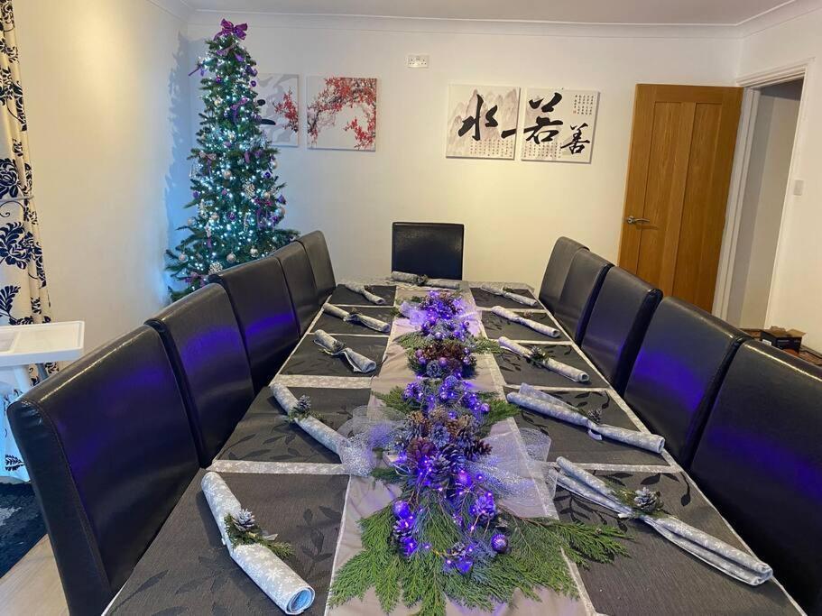 Hen & Stag Retreat Weekend Stay Sleeps 10 To 30 セットフォード エクステリア 写真